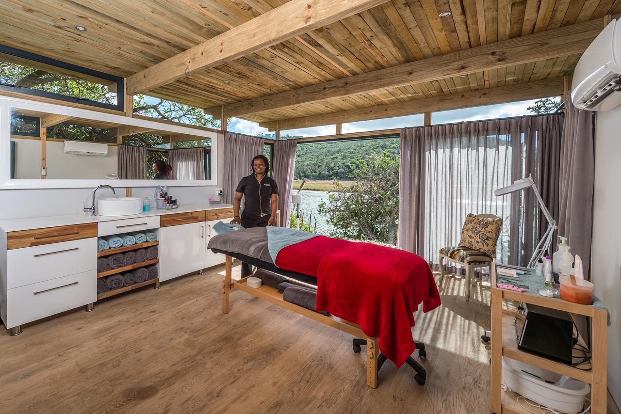 Kariega Game Reserve River Lodge Kenton on Sea